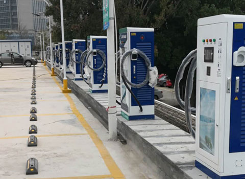 廈門(mén)高林萬(wàn)達(dá)充電站案例-120KW雙槍直