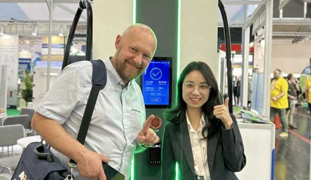 鴻嘉利閃耀2024歐洲智慧能源展丨聚焦創(chuàng)新技術(shù)，共筑全球碳中和未來(圖9)