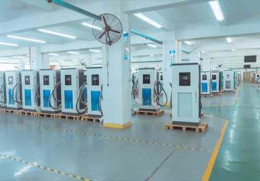智能重卡直流充電樁400kW創(chuàng)新技術(shù)(圖1)