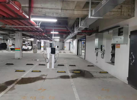 重慶7kw立柱壁掛式交流充電樁重慶萬州區(qū)恒產項目案例(圖2)